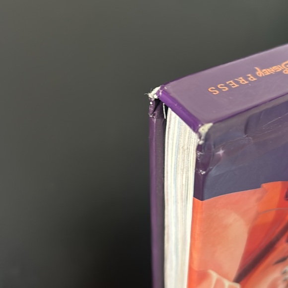 👻🎃Disney 5 minute SPOOKY stories! 12 stories in one book 🎃 - Picture 7 of 8